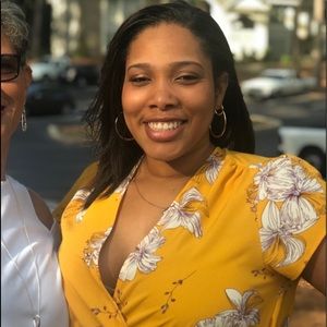 Meet your Posher, Andrea